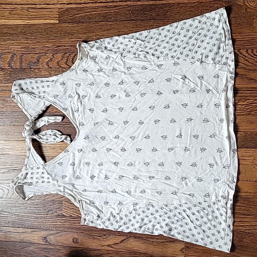 Women's Keyhole Back Tank Top